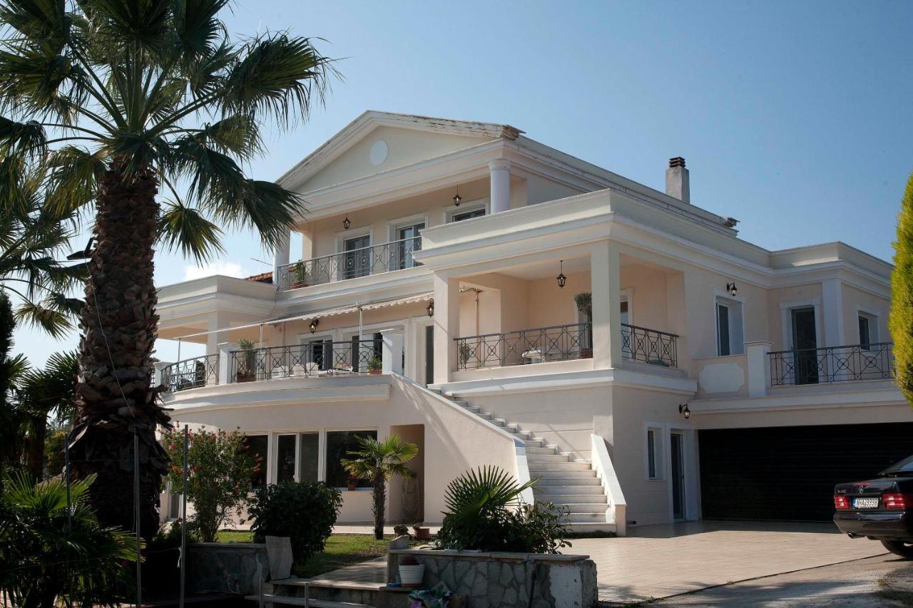 Villa Elena Peraía المظهر الخارجي الصورة