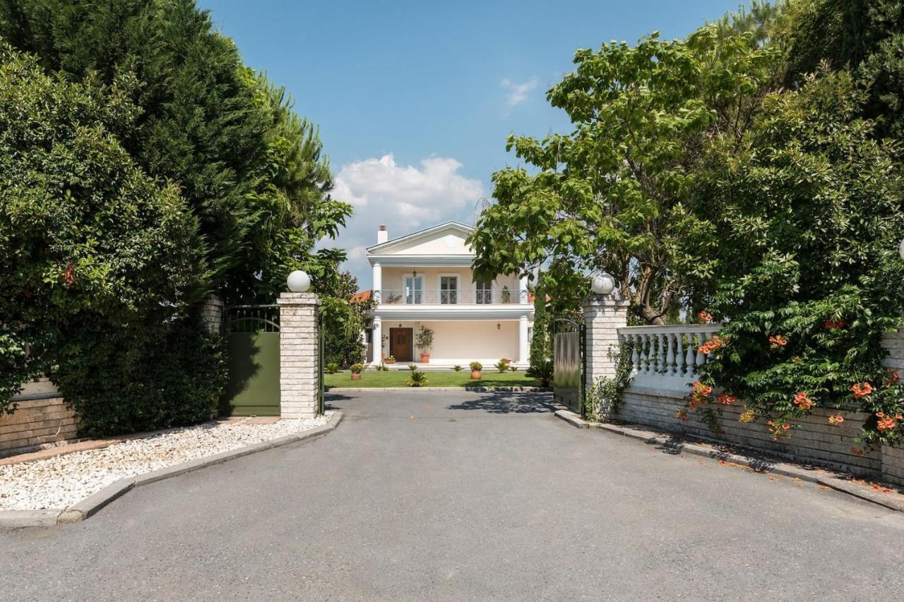 Villa Elena Peraía المظهر الخارجي الصورة